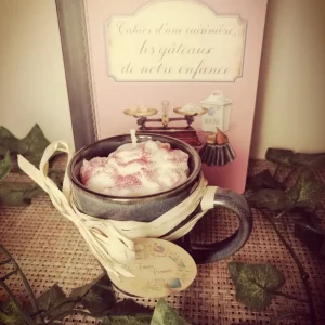 Bougie "Façon Fraisier"