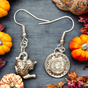 boucles d'oreilles tasse et théière en métal et acier inoxydable